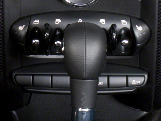 2011 MINI Cooper Countryman Base