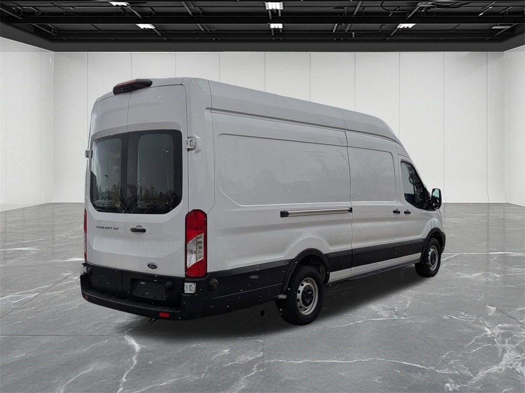 2020 Ford Transit-250 Base