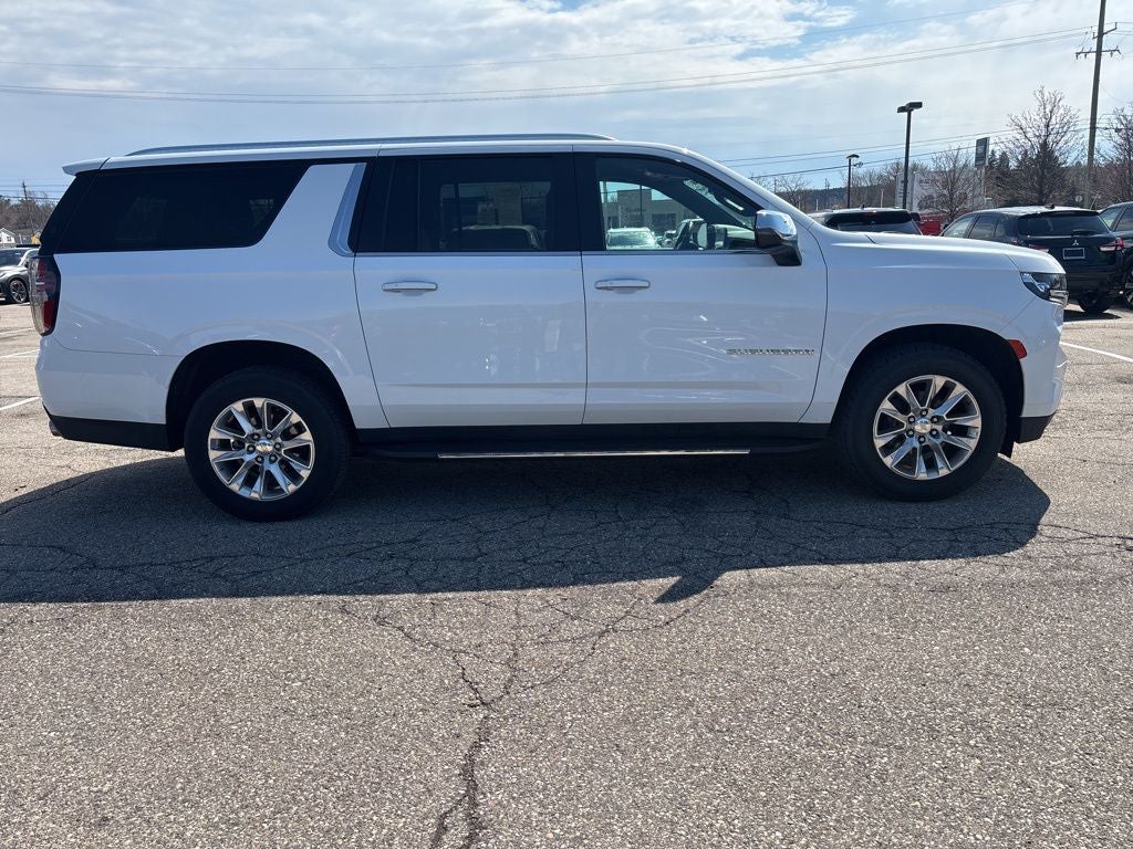 2023 Chevrolet Suburban Premier