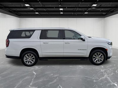 2023 Chevrolet Suburban Premier