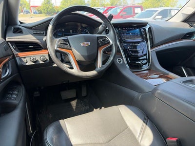 2019 Cadillac Escalade Luxury