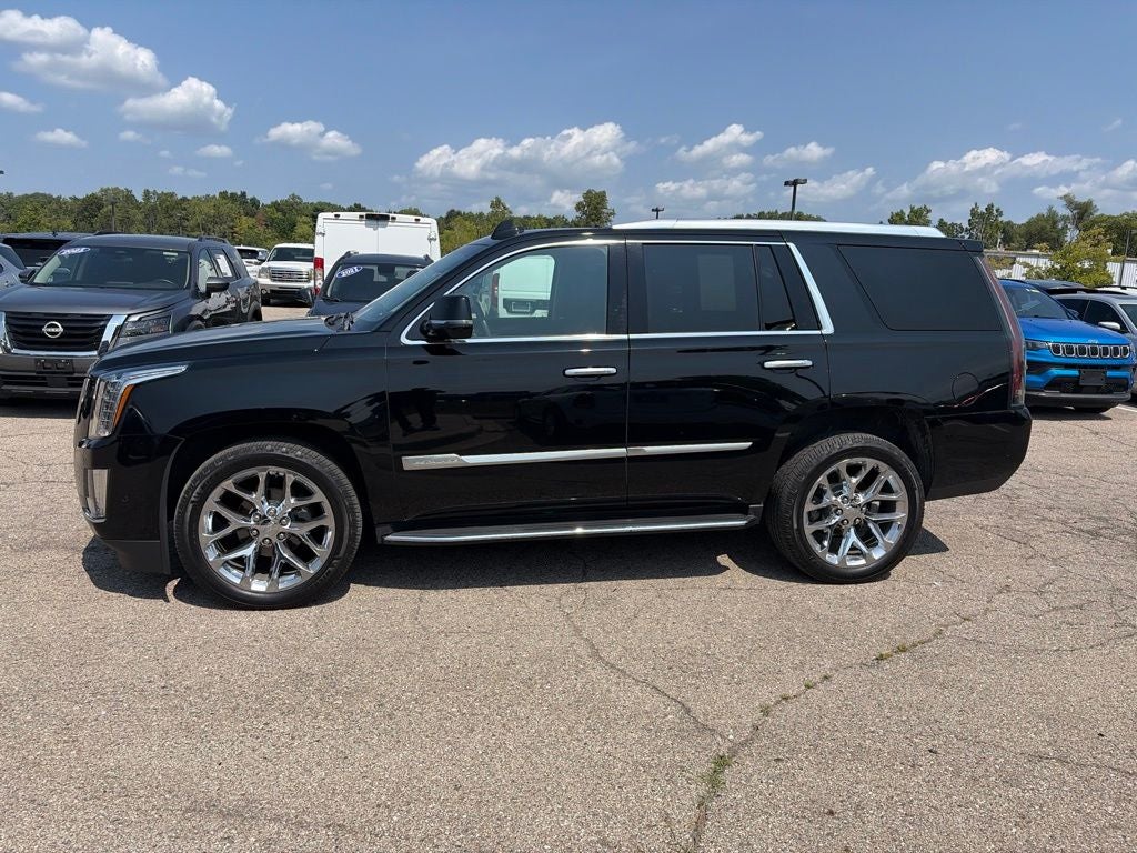 2019 Cadillac Escalade Luxury