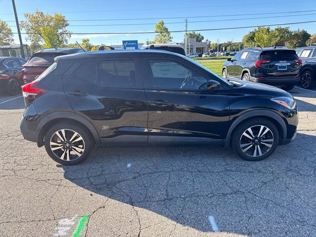 2020 Nissan Kicks SV