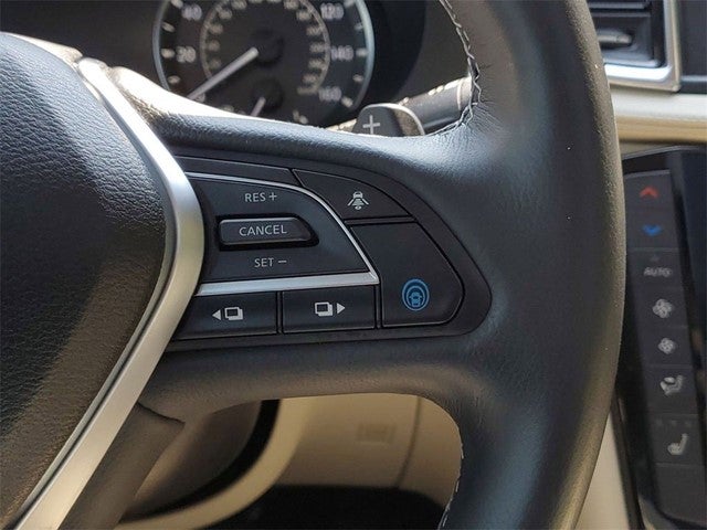 2022 INFINITI QX50 LUXE