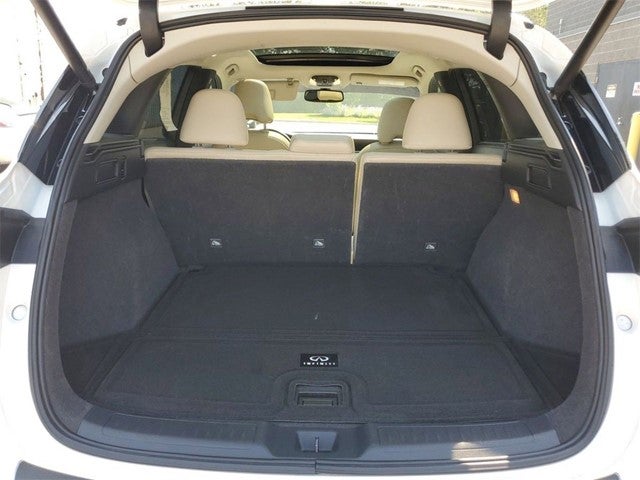 2022 INFINITI QX50 LUXE