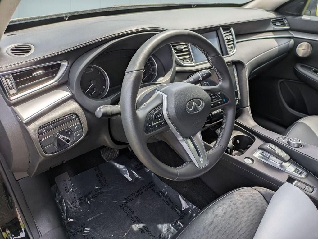 2024 INFINITI QX50 LUXE