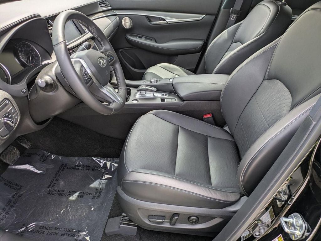 2024 INFINITI QX50 LUXE