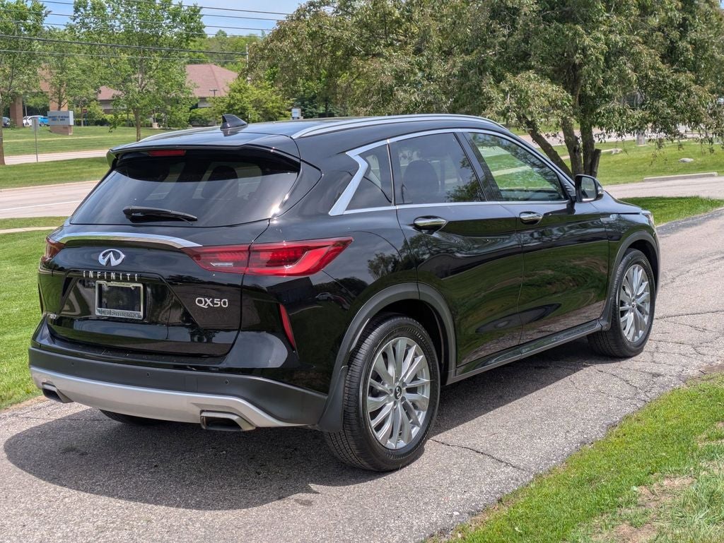 2024 INFINITI QX50 LUXE