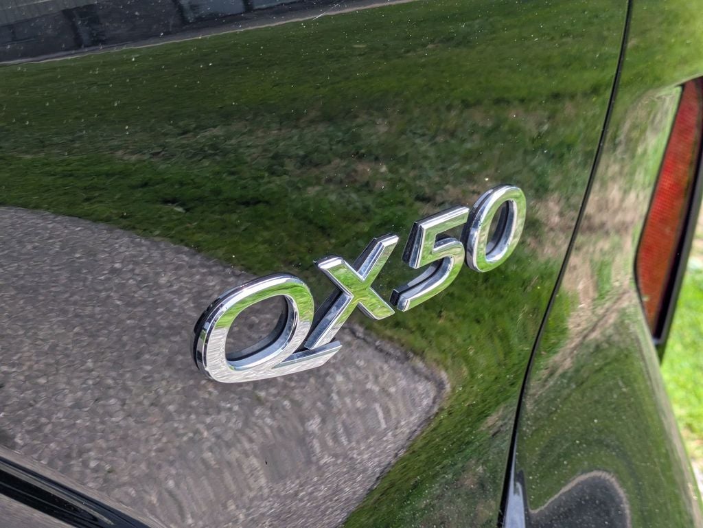 2024 INFINITI QX50 LUXE