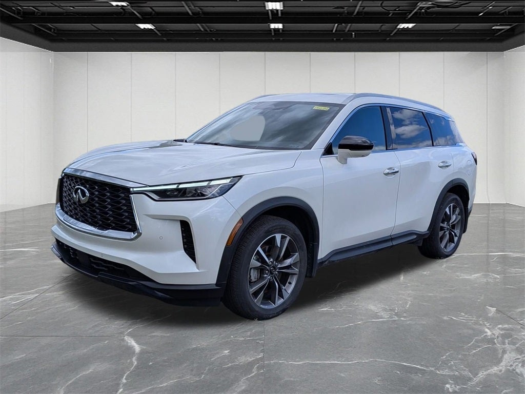 2025 INFINITI QX60 LUXE