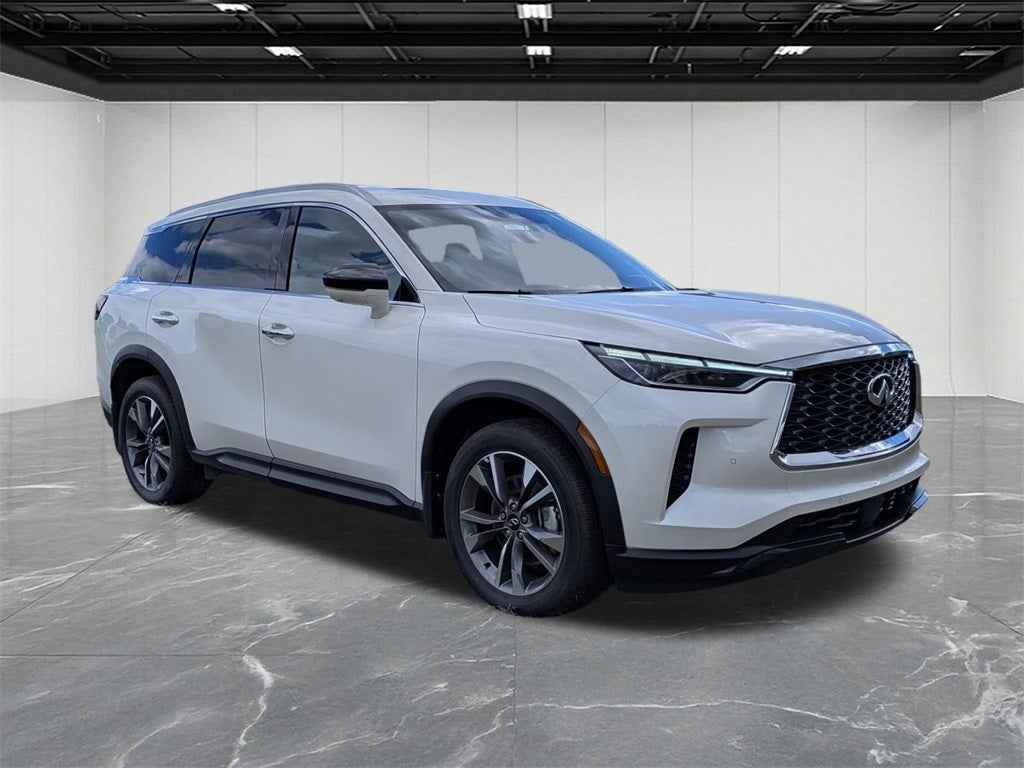 2025 INFINITI QX60 LUXE