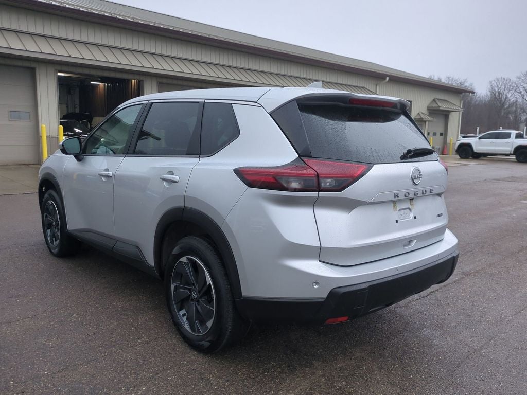 2025 Nissan Rogue SV