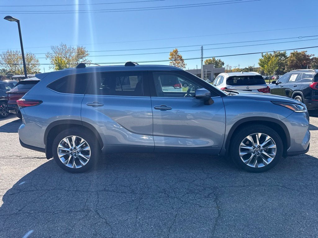 2023 Toyota Highlander Hybrid Limited