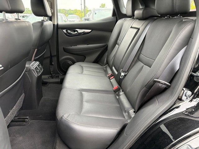 2017 Nissan Rogue Sport SL