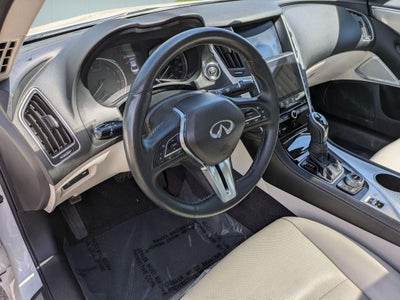 2022 INFINITI Q50 LUXE