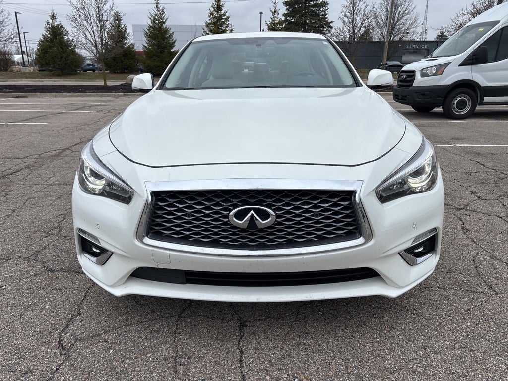 2023 INFINITI Q50 LUXE