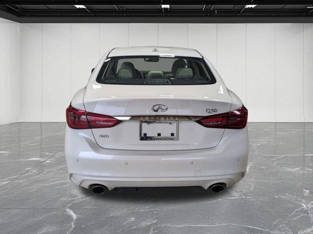 2023 INFINITI Q50 LUXE