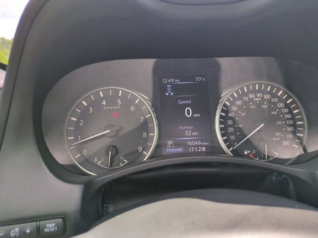 2022 INFINITI Q60 Red Sport 400