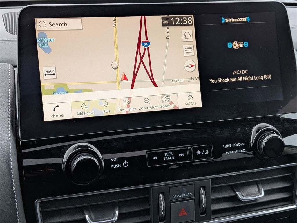 2022 INFINITI QX80 LUXE