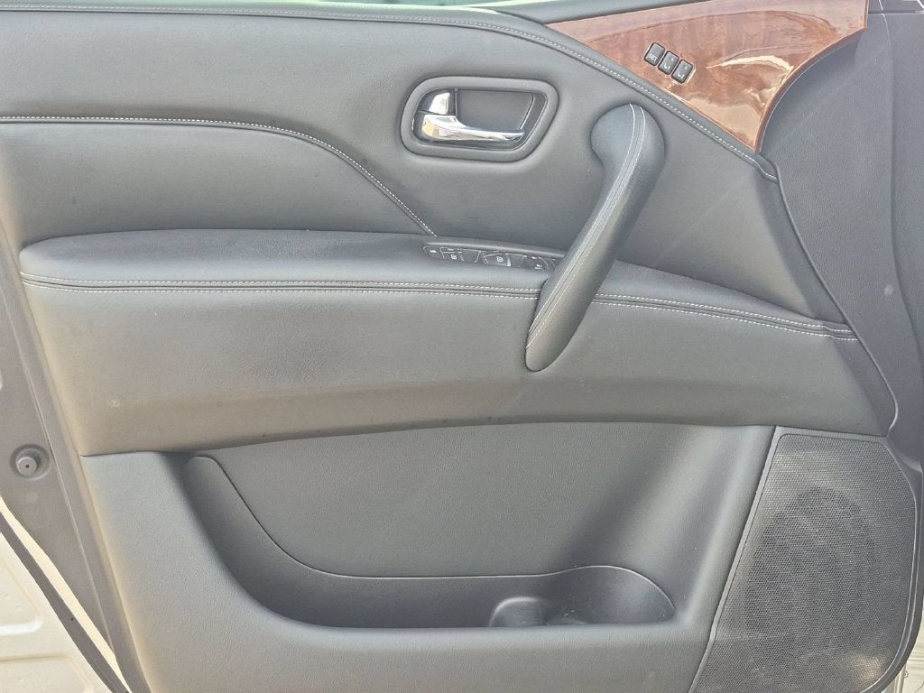 2018 INFINITI QX80 Base