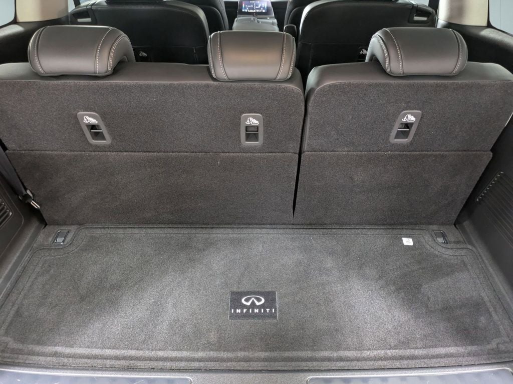 2026 INFINITI QX80 PURE