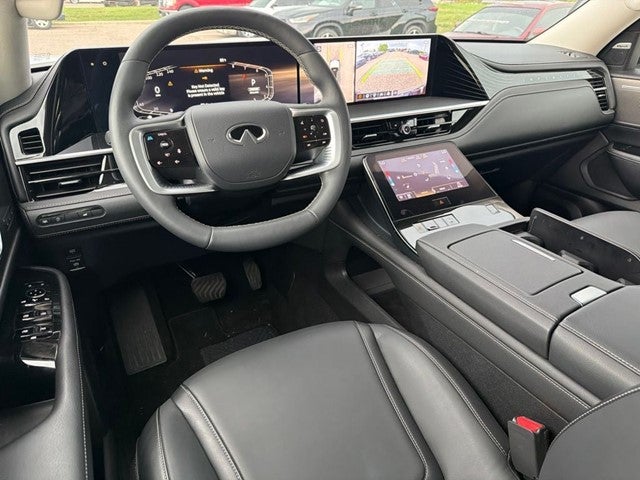 2026 INFINITI QX80 PURE