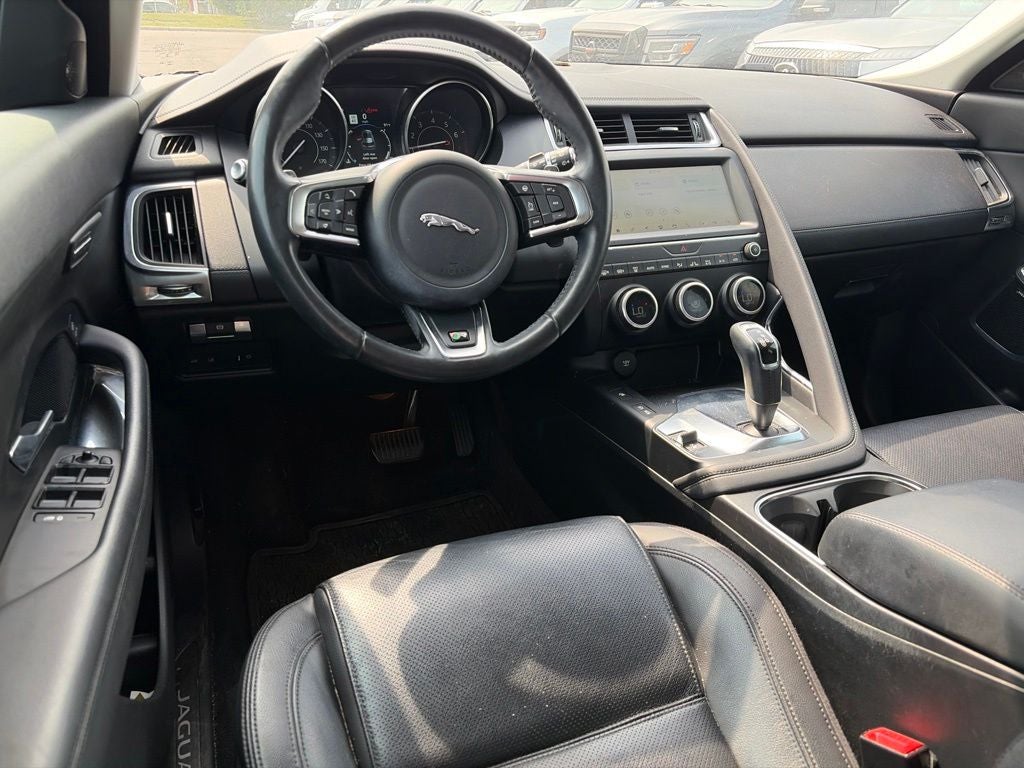 2019 Jaguar E-PACE SE