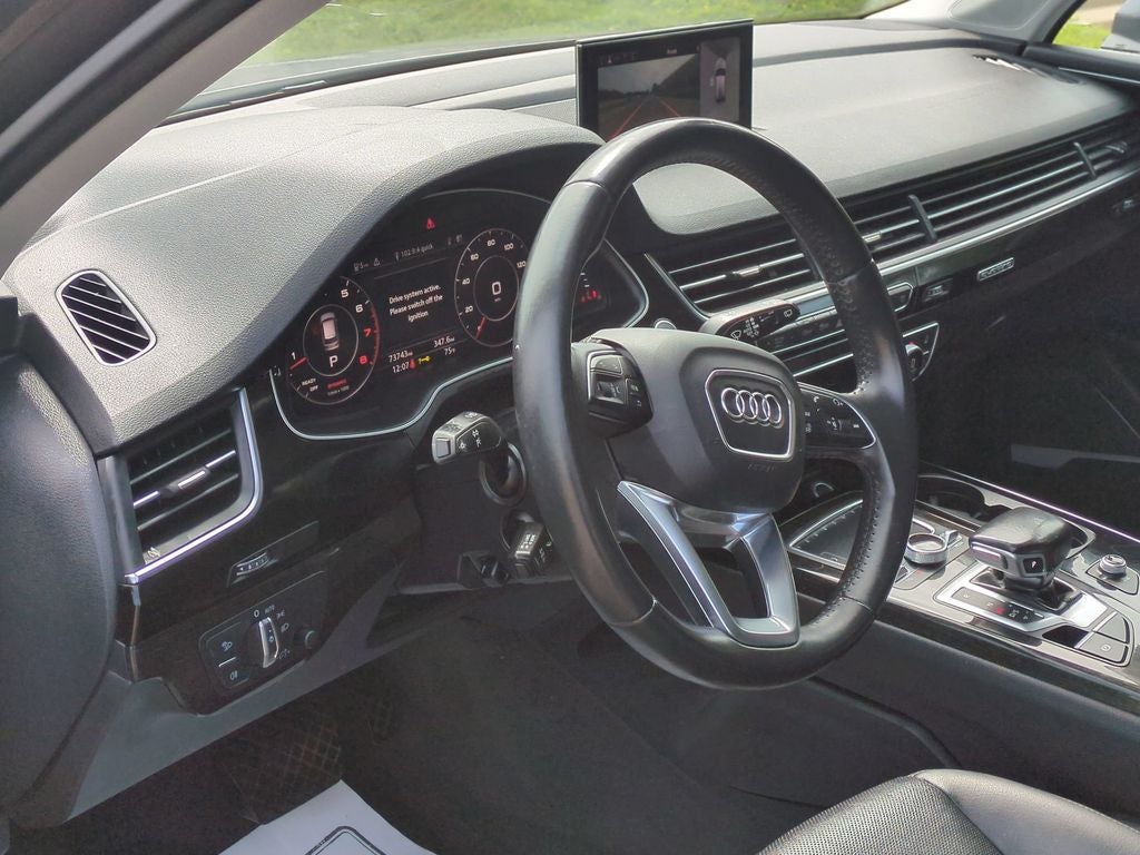 2019 Audi Q7 55 Premium Plus quattro