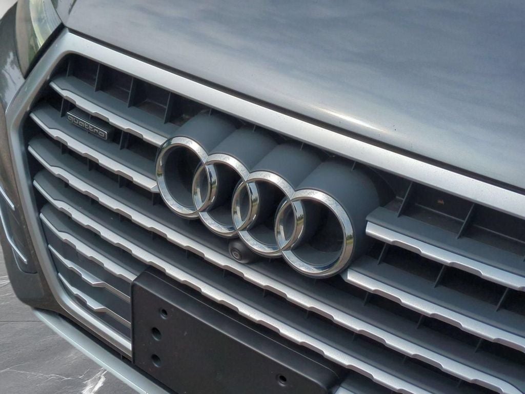 2019 Audi Q7 55 Premium Plus quattro