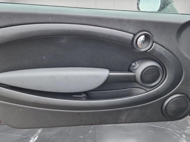 2009 MINI Cooper Base
