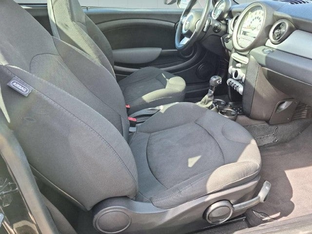 2009 MINI Cooper Base