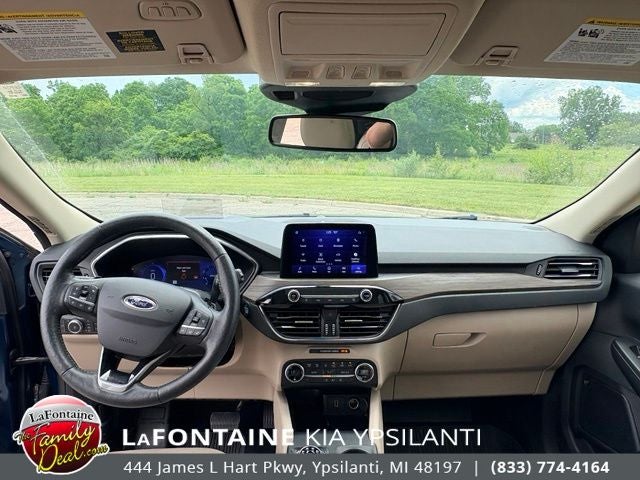 2020 Ford Escape Titanium