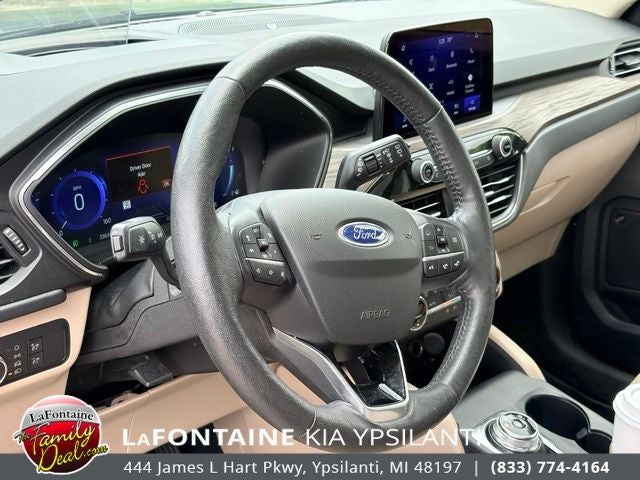 2020 Ford Escape Titanium