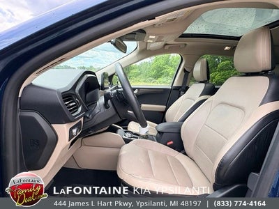 2020 Ford Escape Titanium