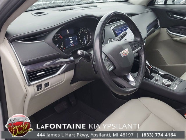 2021 Cadillac XT4 Luxury