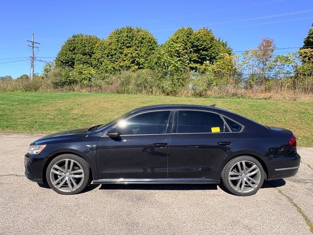 2018 Volkswagen Passat 2.0T R-Line