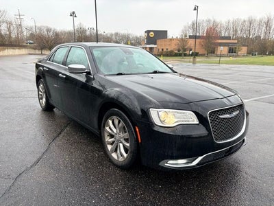 2017 Chrysler 300 C