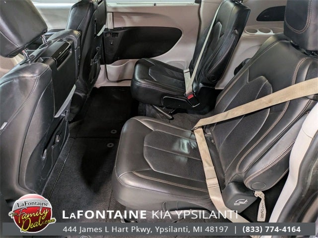 2017 Chrysler Pacifica Touring L Plus