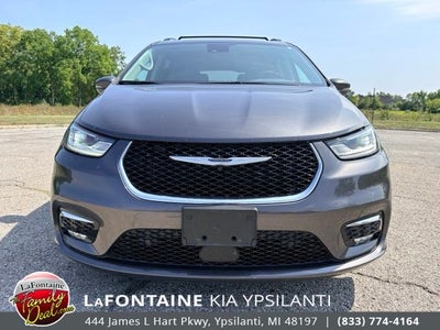 2022 Chrysler Pacifica Hybrid Touring L