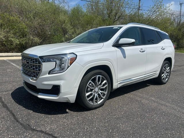 2023 GMC Terrain Denali