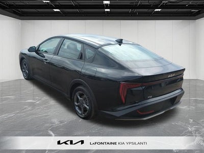 2025 Kia K4 LXS