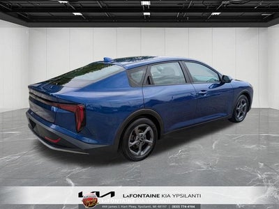 2025 Kia K4 LXS