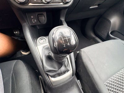 2021 Nissan Versa 1.6 S