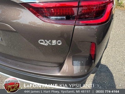 2019 INFINITI QX50 ESSENTIAL