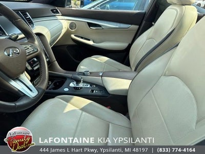 2019 INFINITI QX50 ESSENTIAL