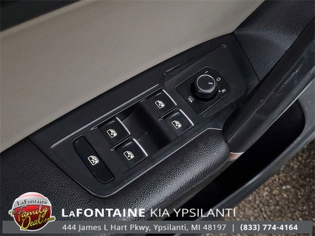 2020 Volkswagen Tiguan 2.0T SE R-Line Black