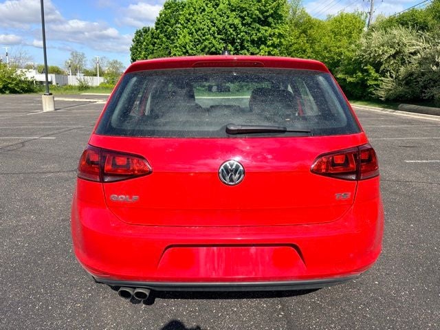 2015 Volkswagen Golf TSI S 4-Door