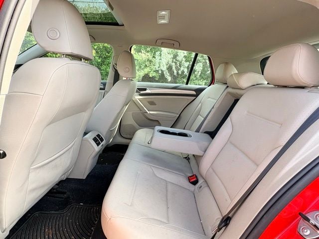 2015 Volkswagen Golf TSI S 4-Door