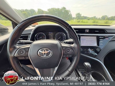 2019 Toyota Camry SE