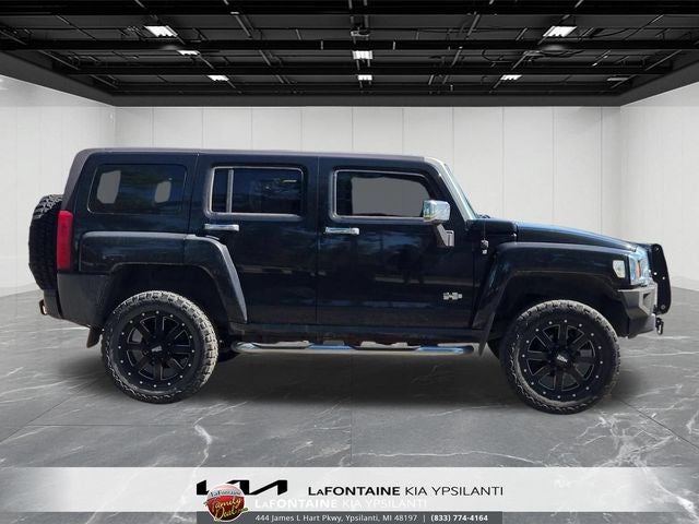 2007 Hummer H3 Base